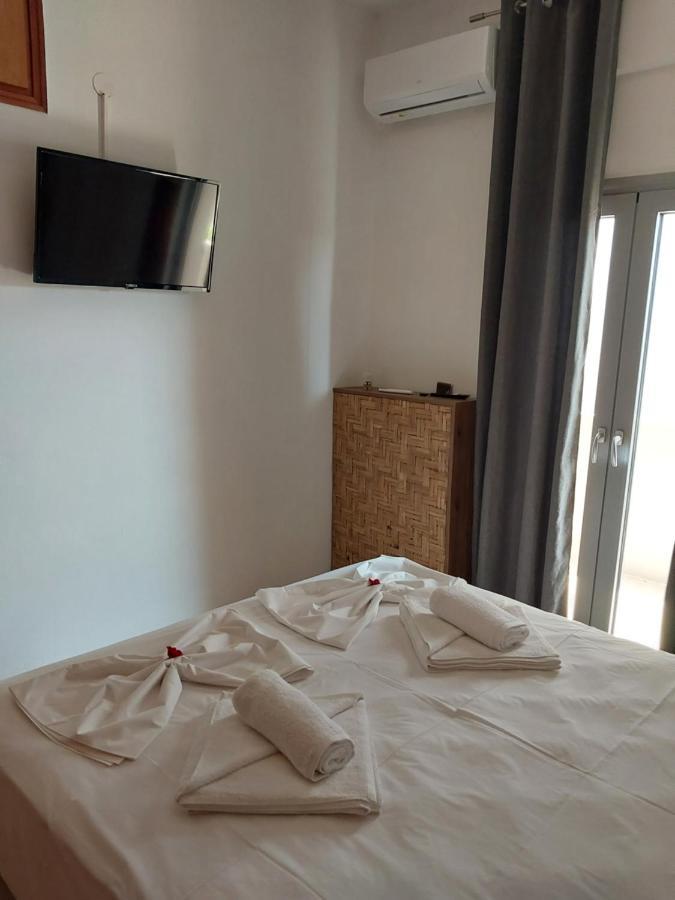 Passatempo Casa - 3 Bedroom Apartment Close To The Swimming Pool Gerani  Exterior photo